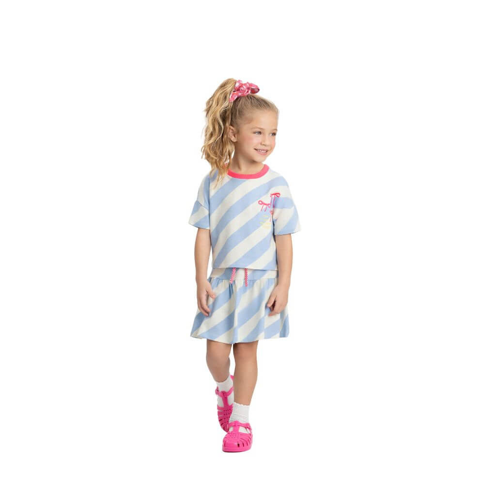 Conjunto blusa boxy e saia em cotton com short interno Três e Já