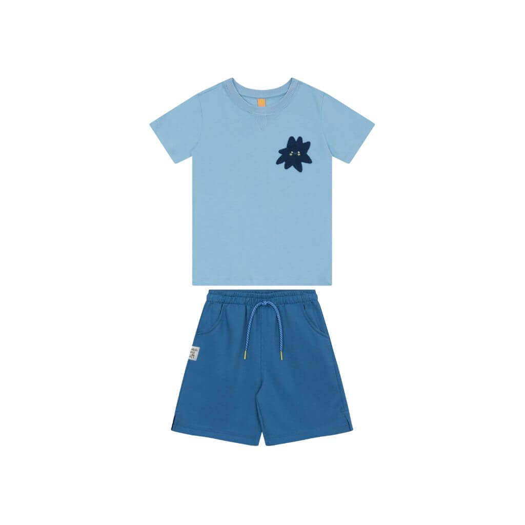 Conjunto camiseta em meia malha e bermuda em moletom sem felpa Três e Já